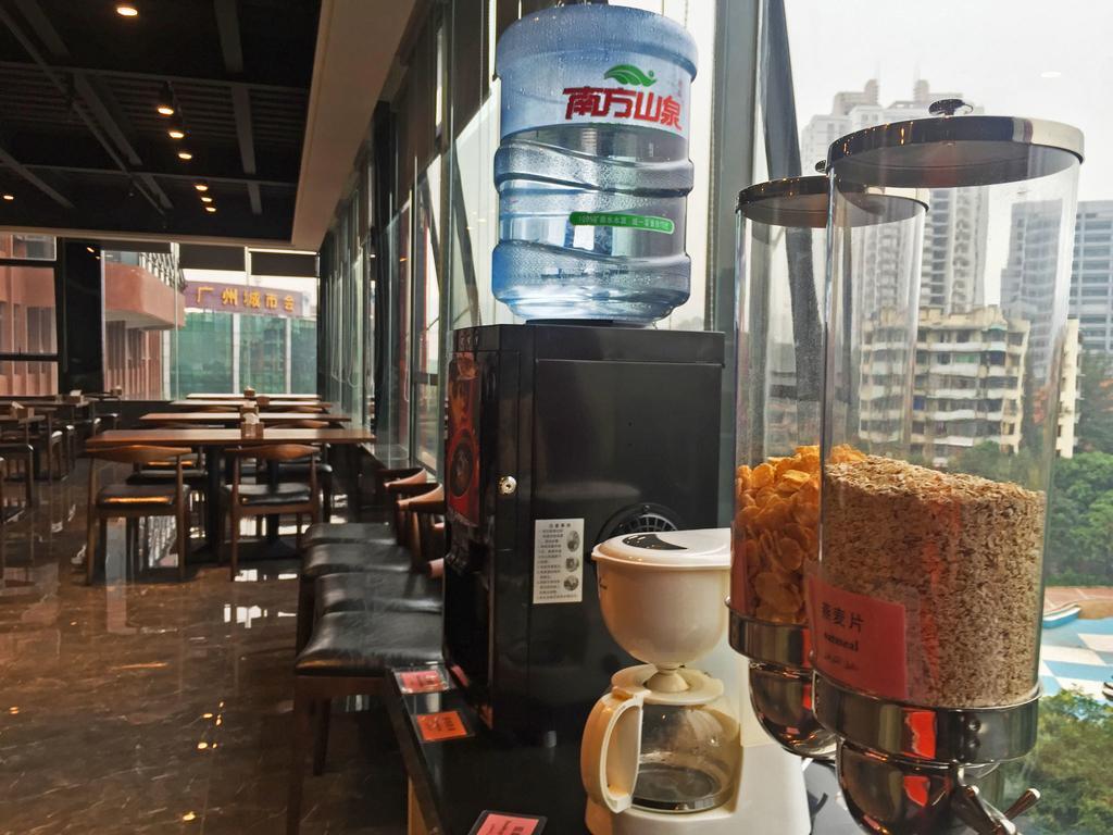 Paco Hotel Shuiyin Road Guangzhou-Free Bus Canton Fair Buitenkant foto